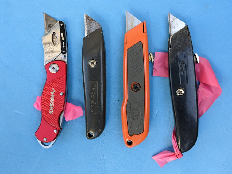 assortment of utility knives